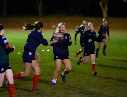 Girlsrugby3.jpg